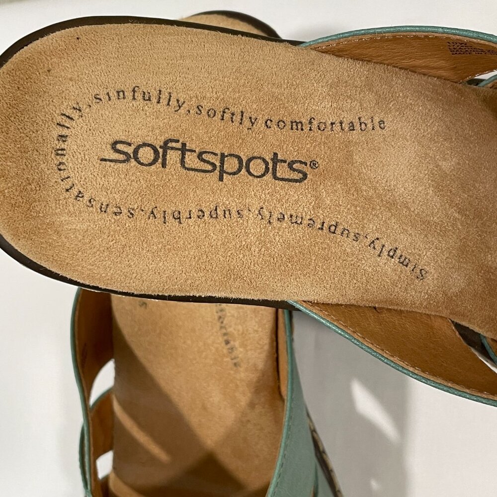 (NEW) SOFTSPOTS #177457 Leather Wedge Open Toe Slide w/ Flower Trim, Sage - 10W - Picture 5 of 13